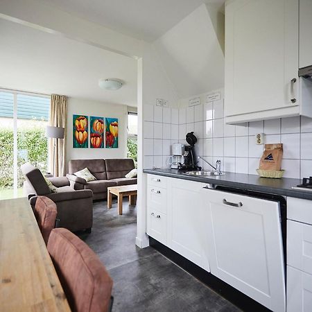 Cozy Holiday Home With A Dishwasher In Zeeland Heinkenszand Exterior photo