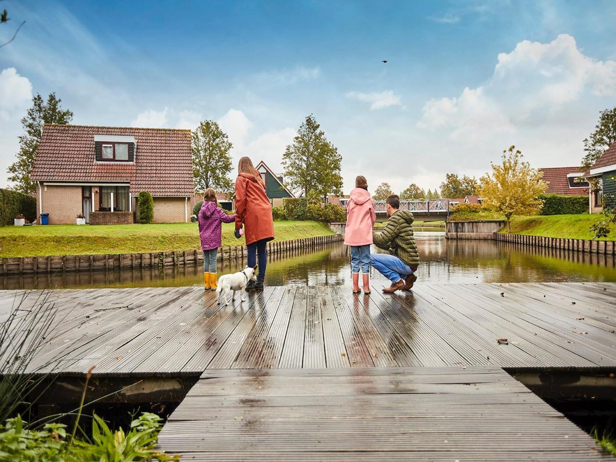 Cozy Holiday Home With A Dishwasher In Zeeland Heinkenszand Exterior photo