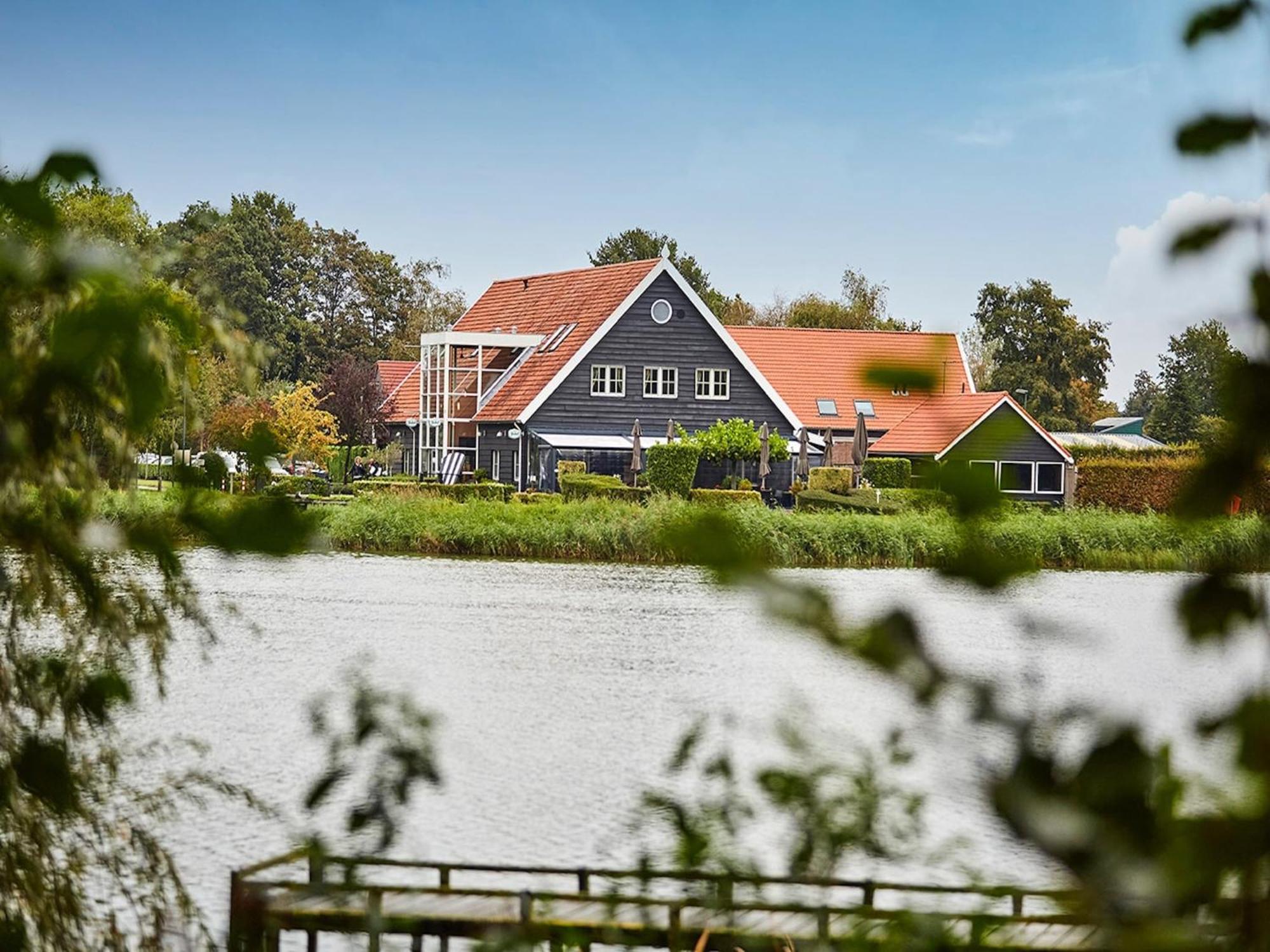 Cozy Holiday Home With A Dishwasher In Zeeland Heinkenszand Exterior photo